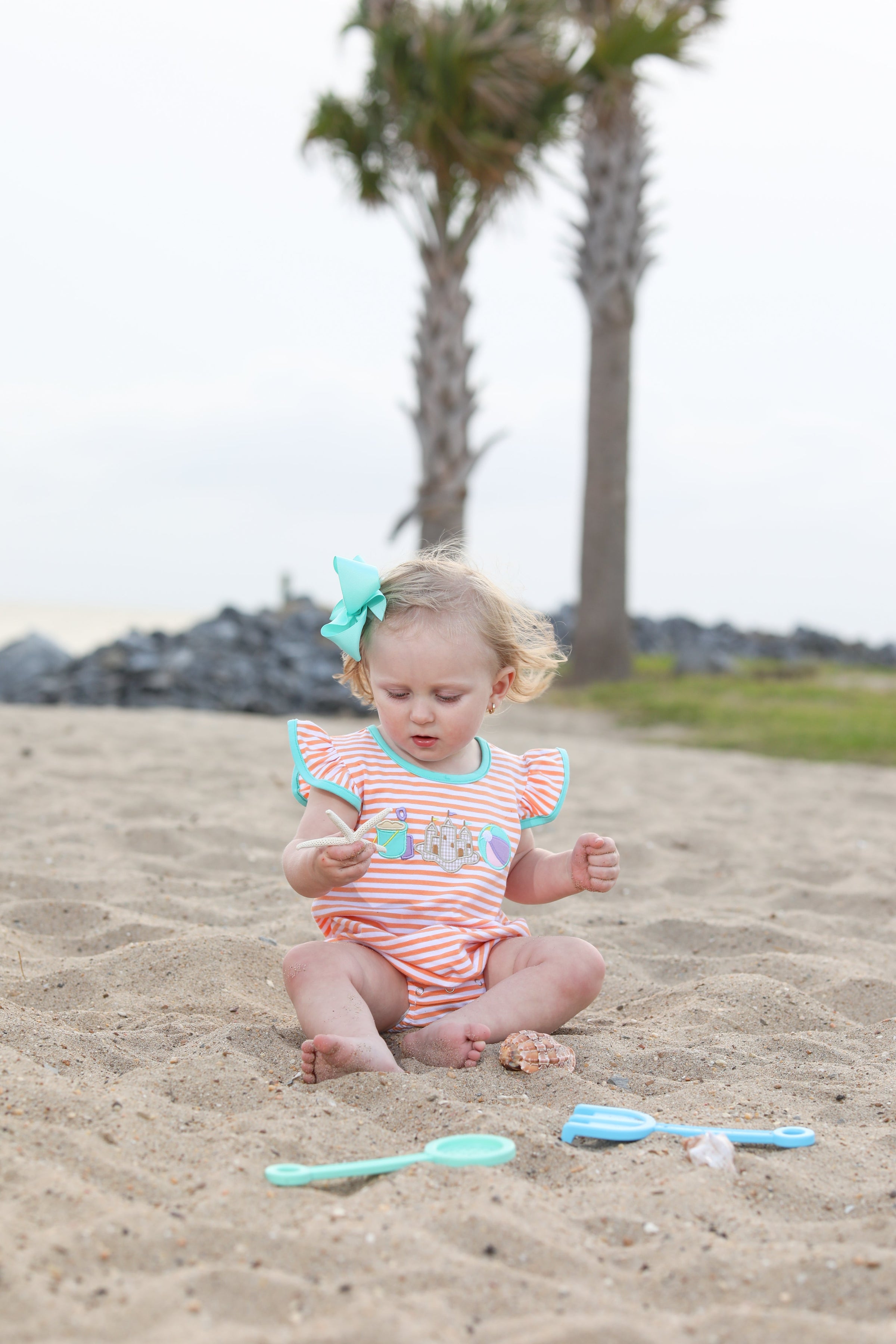SANDCASTLE TRIO GIRL FLUTTER BUBBLE