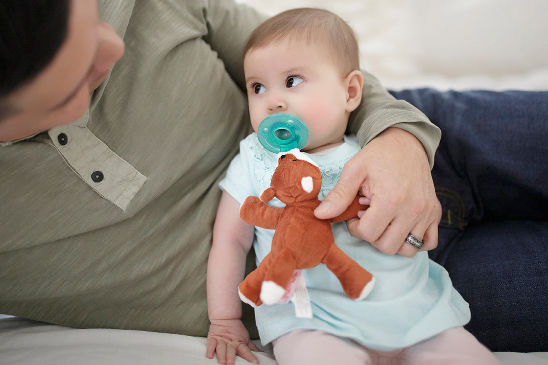 TINY FOX WUBBANUB PACIFIER