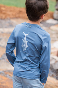 KID'S PRO PERFORMANCE LONG SLEEVE T-SHIRT IN DUSTY BLUE WITH TUNA FISH ART