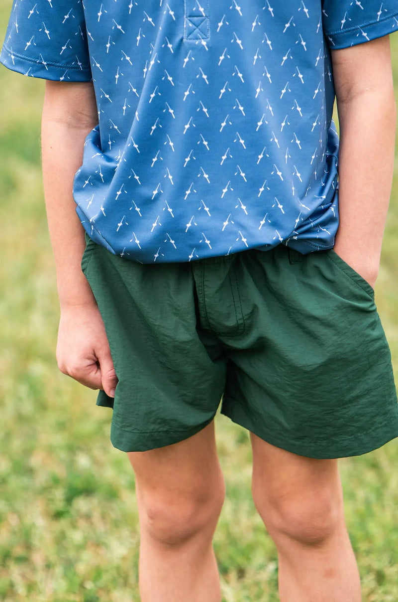 OUTRIGGER PERFORMANCE SHORT - SMOKE PINE GREEN