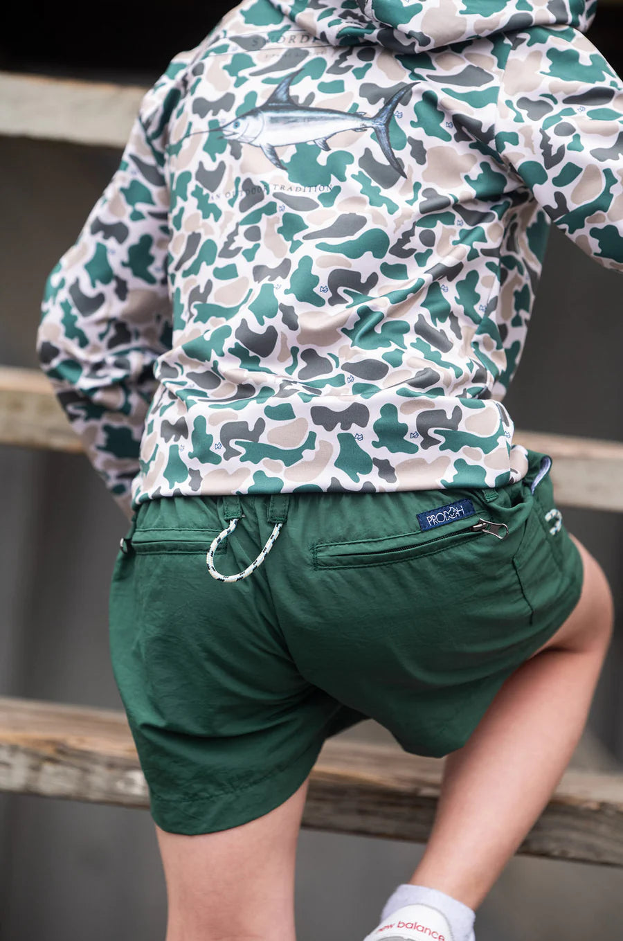 KID'S PRO PERFORMANCE HOODIE T-SHIRT IN  BREAK POINT CAMO WITH SWORDFISH
