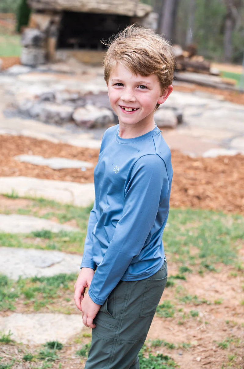 KID'S PRO PERFORMANCE LONG SLEEVE T-SHIRT IN DUSTY BLUE WITH TUNA FISH ART