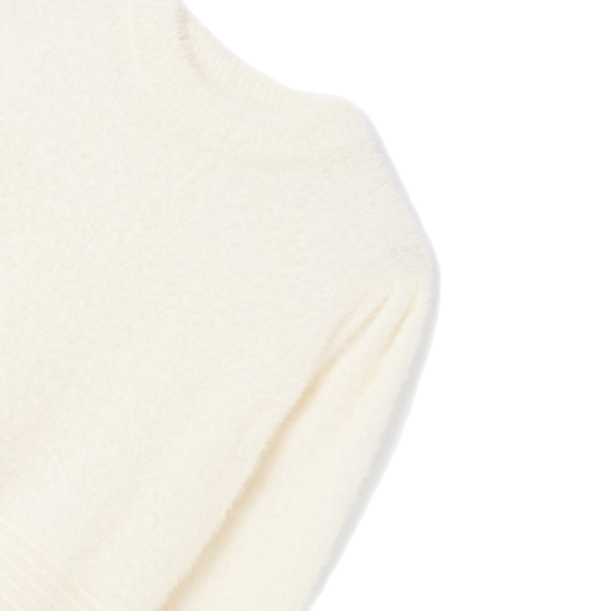 TWEEN CREAM FUZZY SWEATER