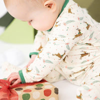 MERRY AND BRIGHT  MODAL MAGNETIC FOOTIE