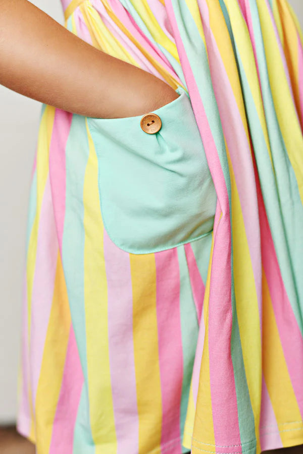 POCKET DRESS RAINBOW STRIPES