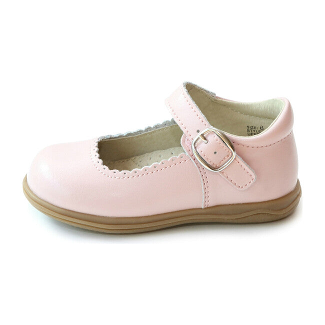 Chloe Scalloped Mary Jane in Pink